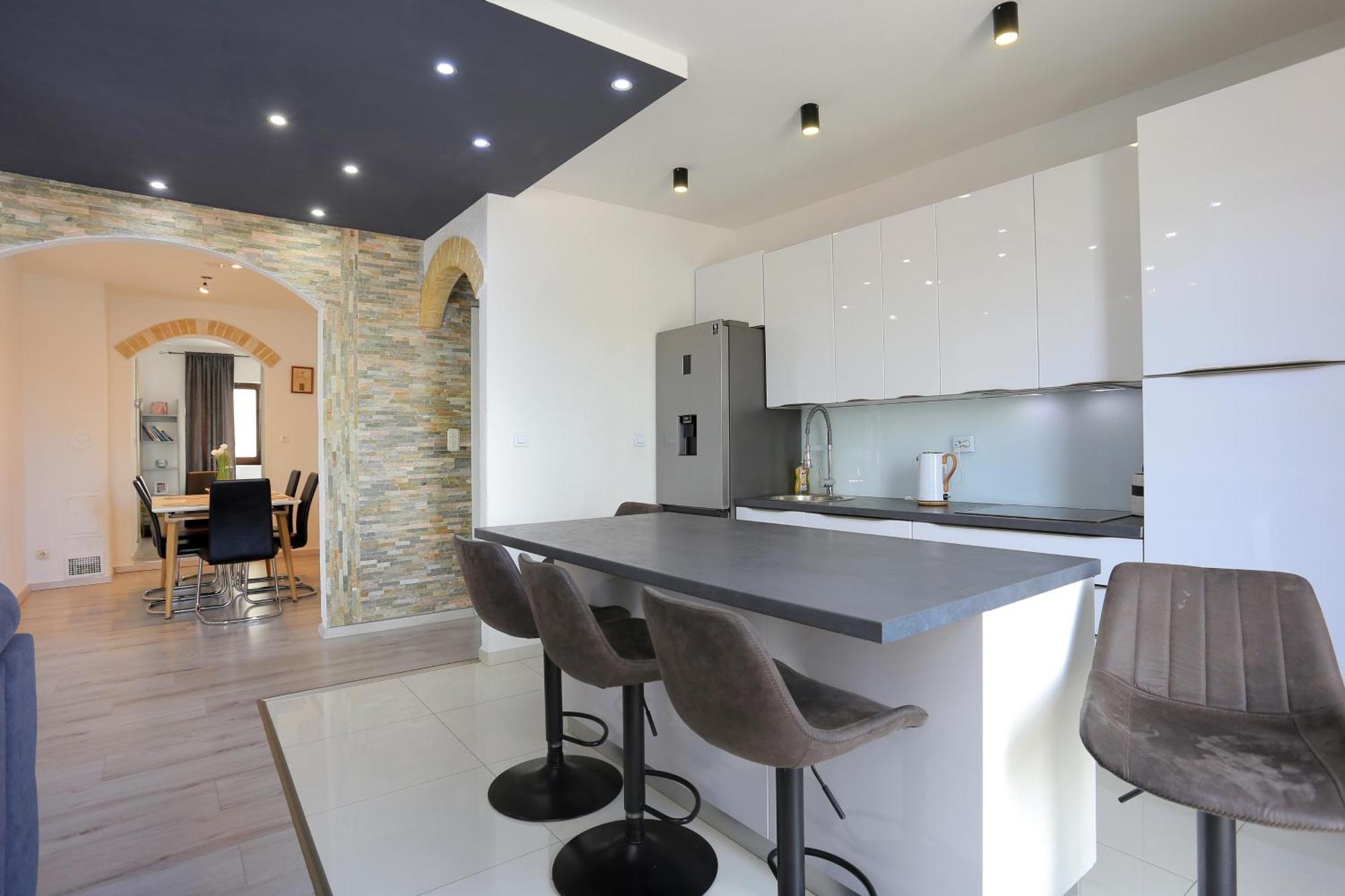Apartments With A Parking Space Mastrinka, Ciovo - 4324 Trogir Room photo