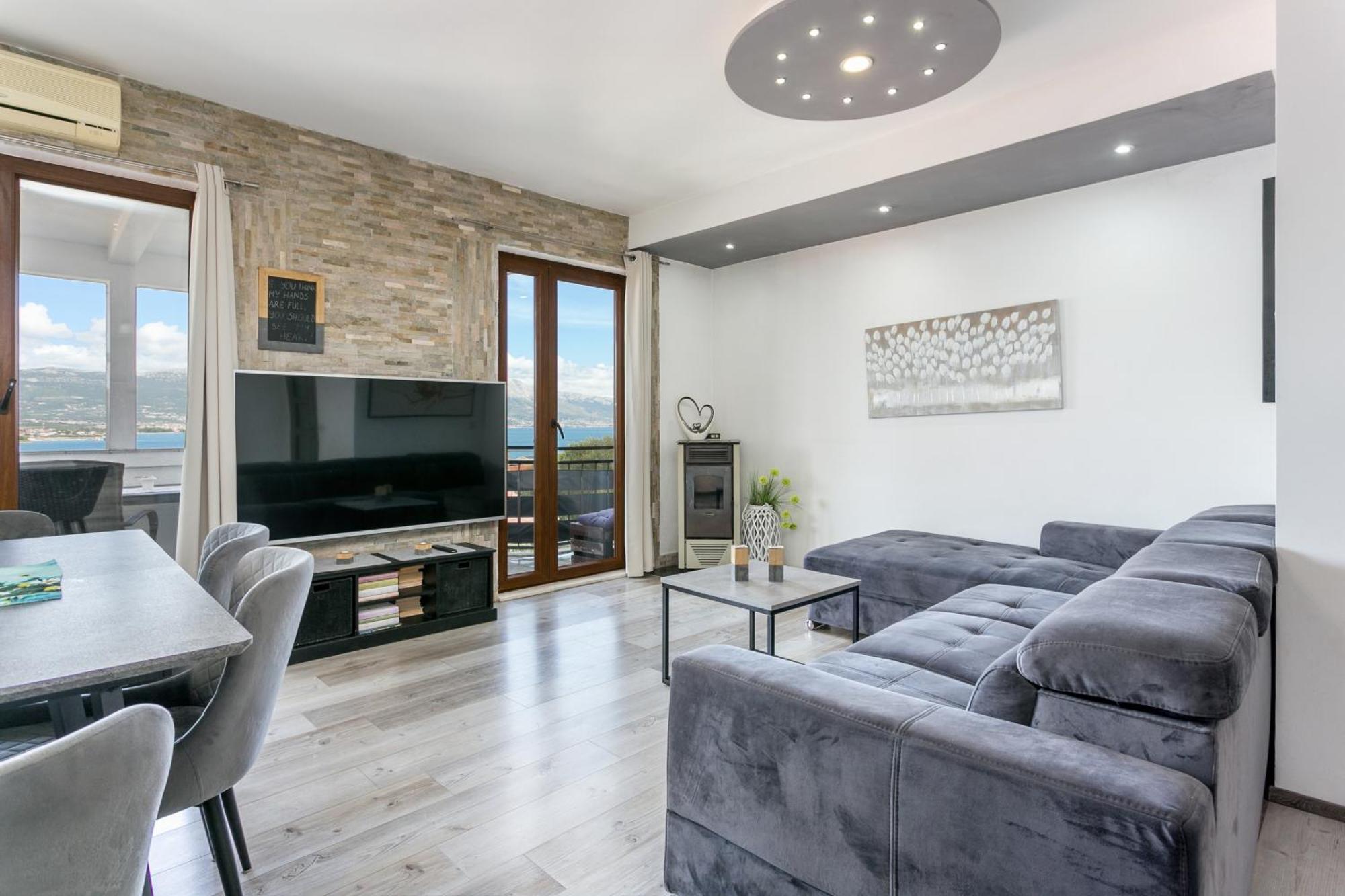 Apartments With A Parking Space Mastrinka, Ciovo - 4324 Trogir Exterior photo