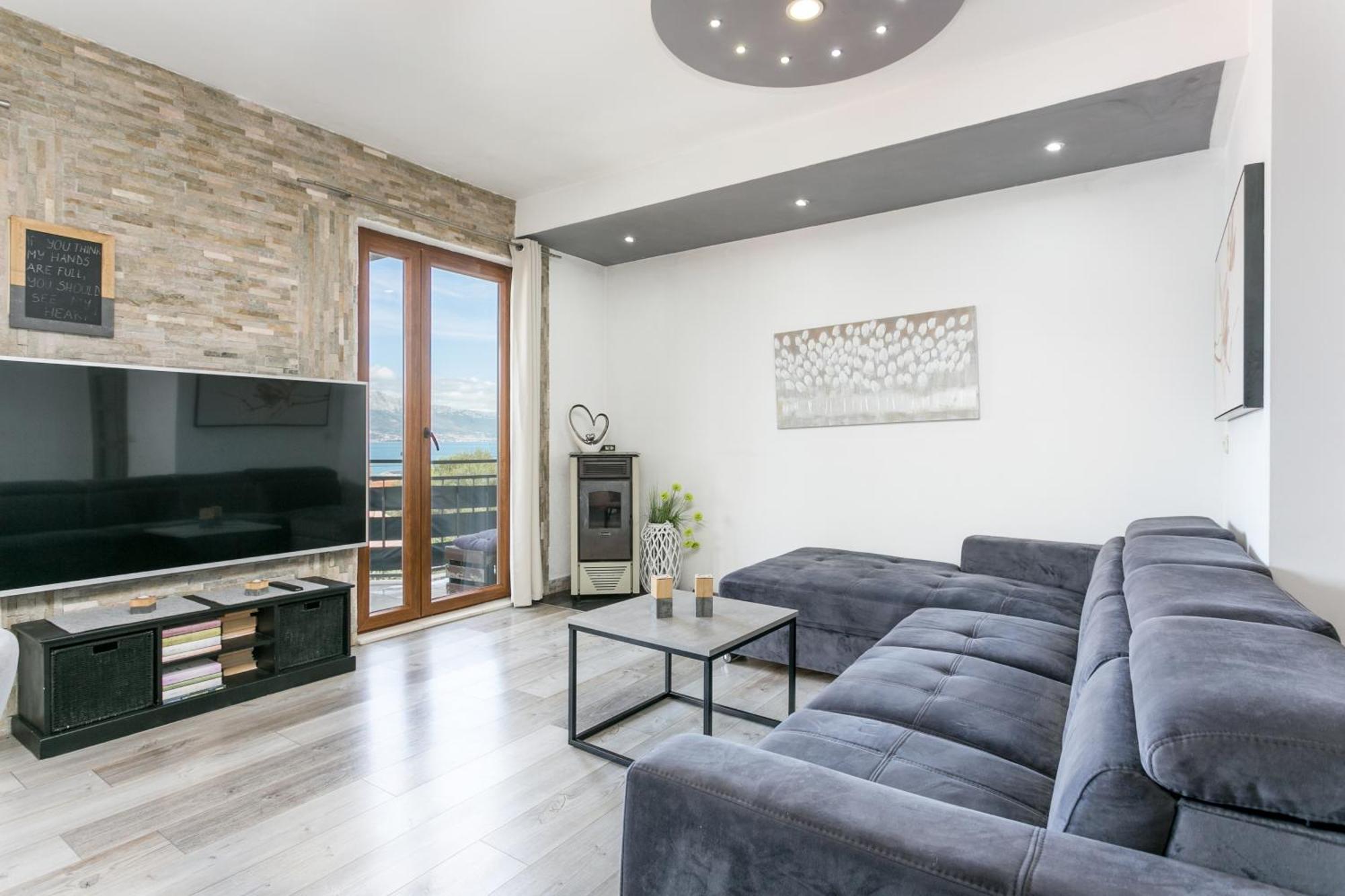 Apartments With A Parking Space Mastrinka, Ciovo - 4324 Trogir Room photo